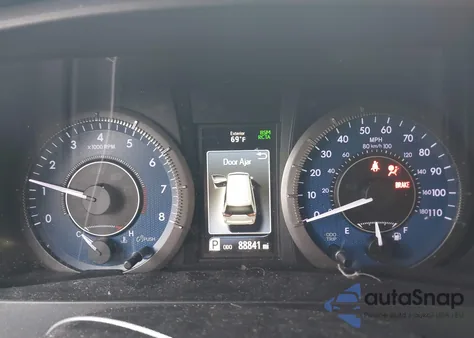 2018 Toyota Sienna Xle 8 Passenger from USA, damaged, VIN 5TDYZ3DCXJS935507